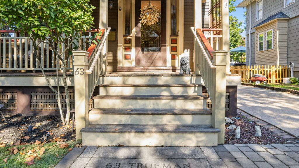 List Before the Rush: Why Winter Can Be the Smartest Time to Sell