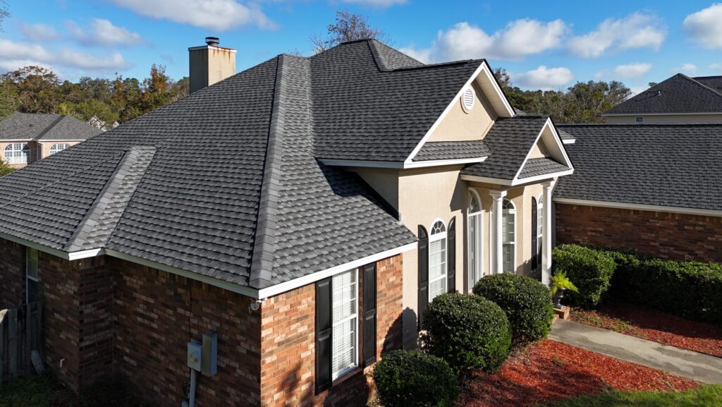 Having Confidence in Your Contractor: The Key to Maximizing Your Roofing Insurance Benefits