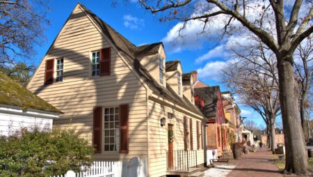 Colonial homes Virginia