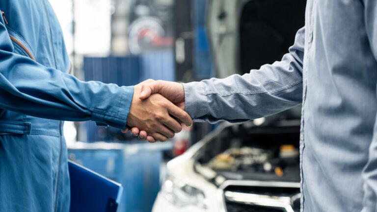 Making Customer Service Your Superpower in Glass & Glazing