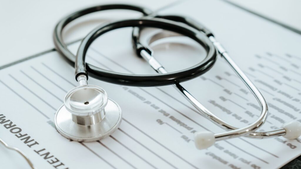 The True Cost of Health: Traditional Care vs. Functional Medicine 