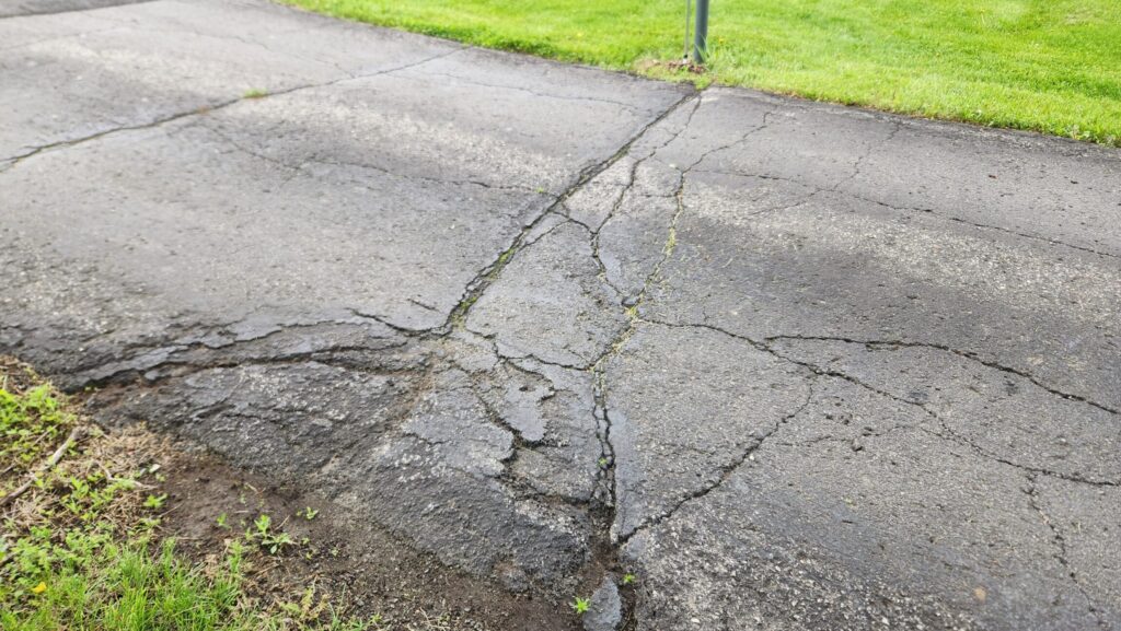 Is It Time to Fix It? 5 Key Signs Your Asphalt Driveway Needs Attention