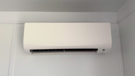 Indoor mini split air conditioner
