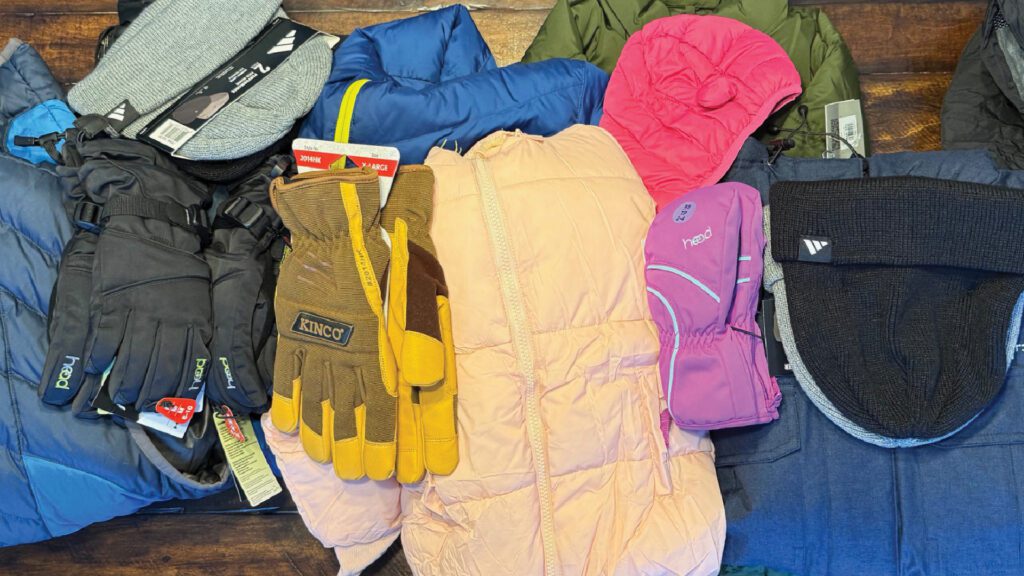 Gratitude and Community: Giving Back to Our Minnetonka and Chaska Neighbors