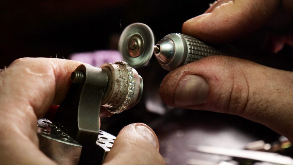 New Year, New Shine: Essential Tips for Maintaining Your Jewelry