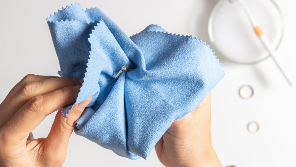 Your 2026 Jewelry Checkup: What to Inspect Annually