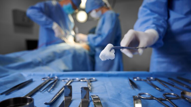 Cosmetic Marketing for Local Professionals: A Strategic Approach to Attracting New Clients