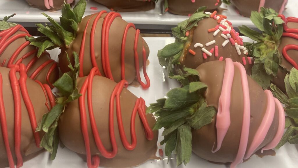 Why Chocolate-Dipped Strawberries Are the Ultimate Valentine’s Day Treat
