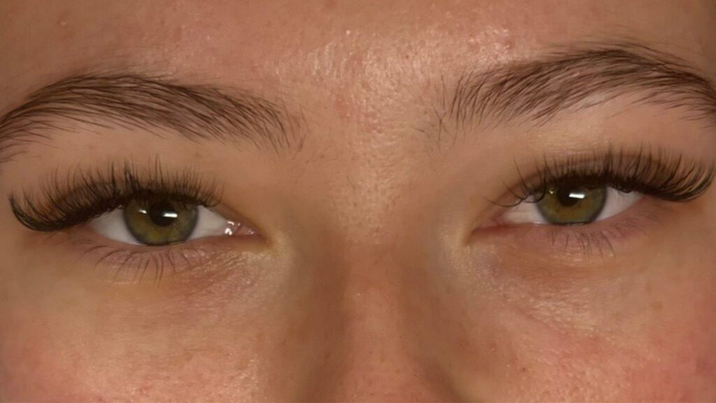 The Secret to Long-Lasting Lashes