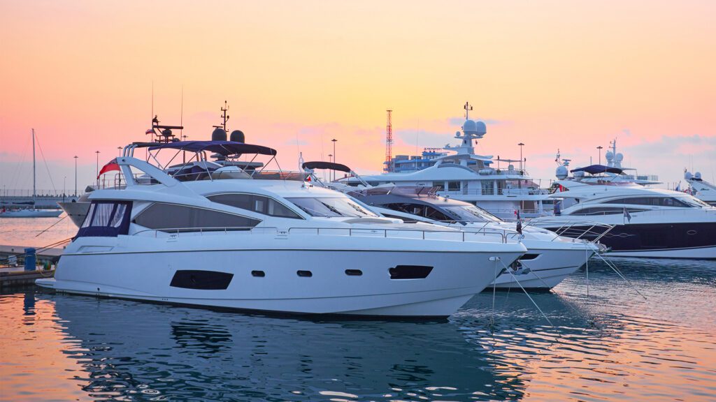 When Does a Yacht Broker Truly Make Sense?