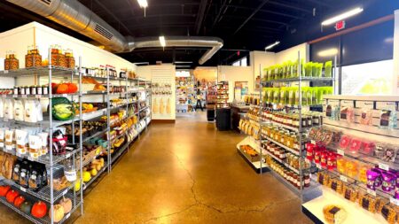 Moleta Artisanal Sharpening inside store