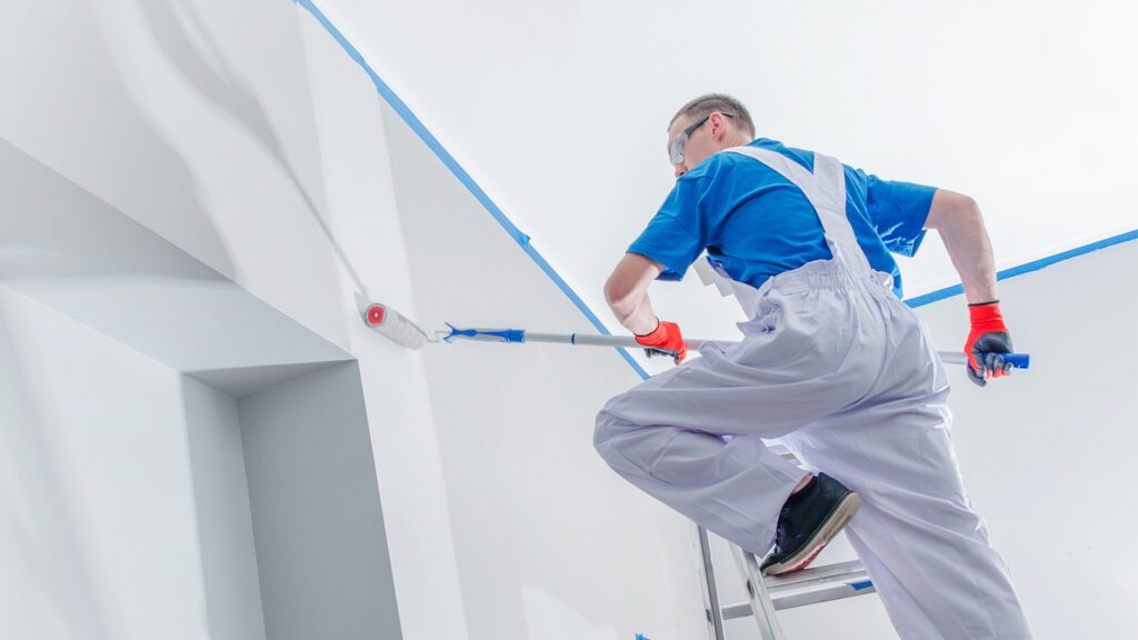 How Senior Homeowners Can Make an Older House More Appealing to Today’s Buyers