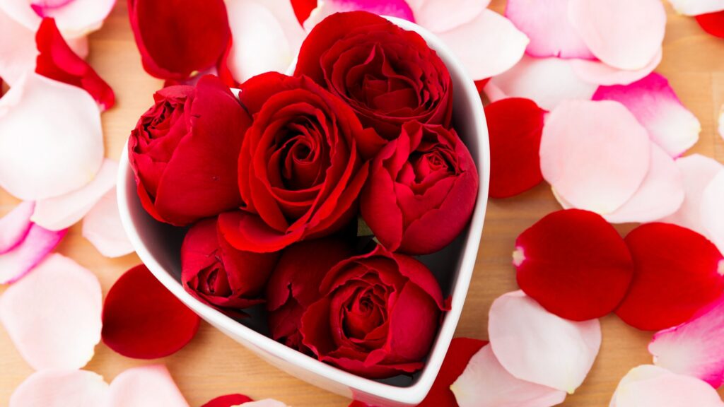 Make Valentine’s Day Shopping the Date Night (Yes, Really)