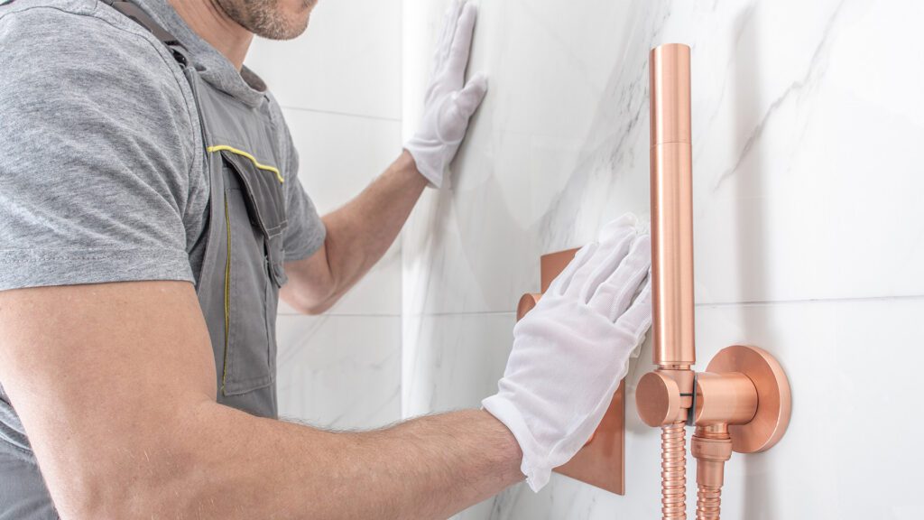 Remodeling a Shower: Tile vs. Cultured Marble – An Expert Guide