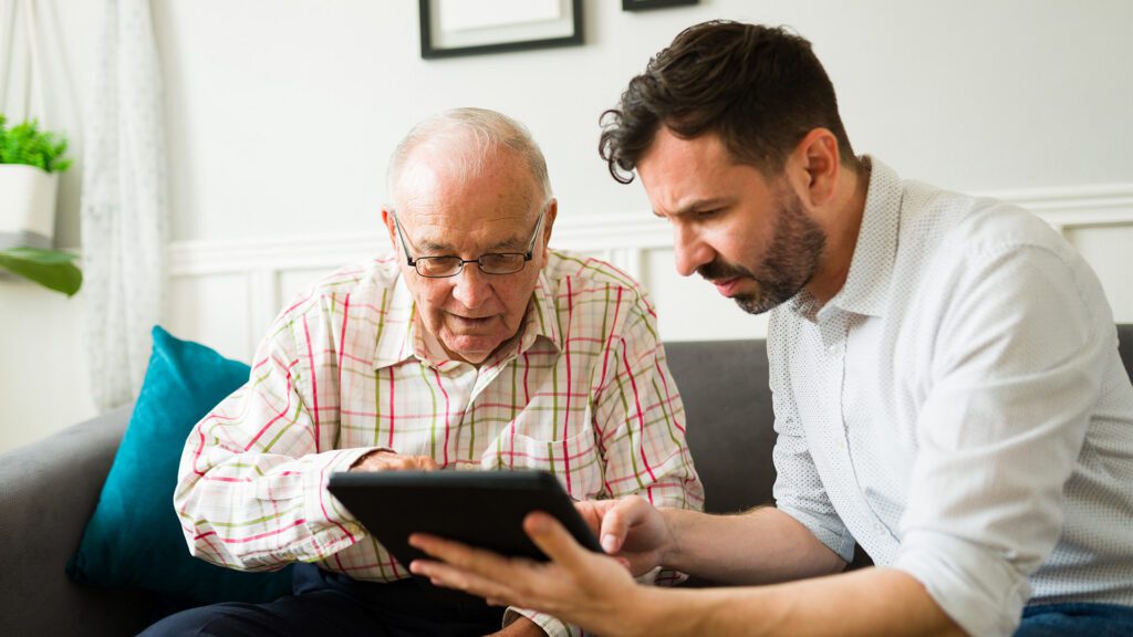 Helping Seniors with Technology: The Power of Empathy in Technical Support