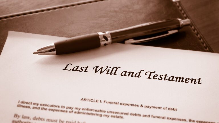 Do I Need a Will or a Trust?