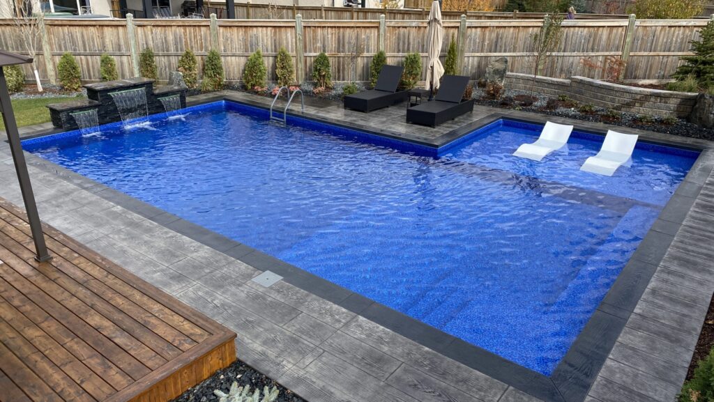 Home Resort Living: 5 Reasons To Choose An Inground Pool