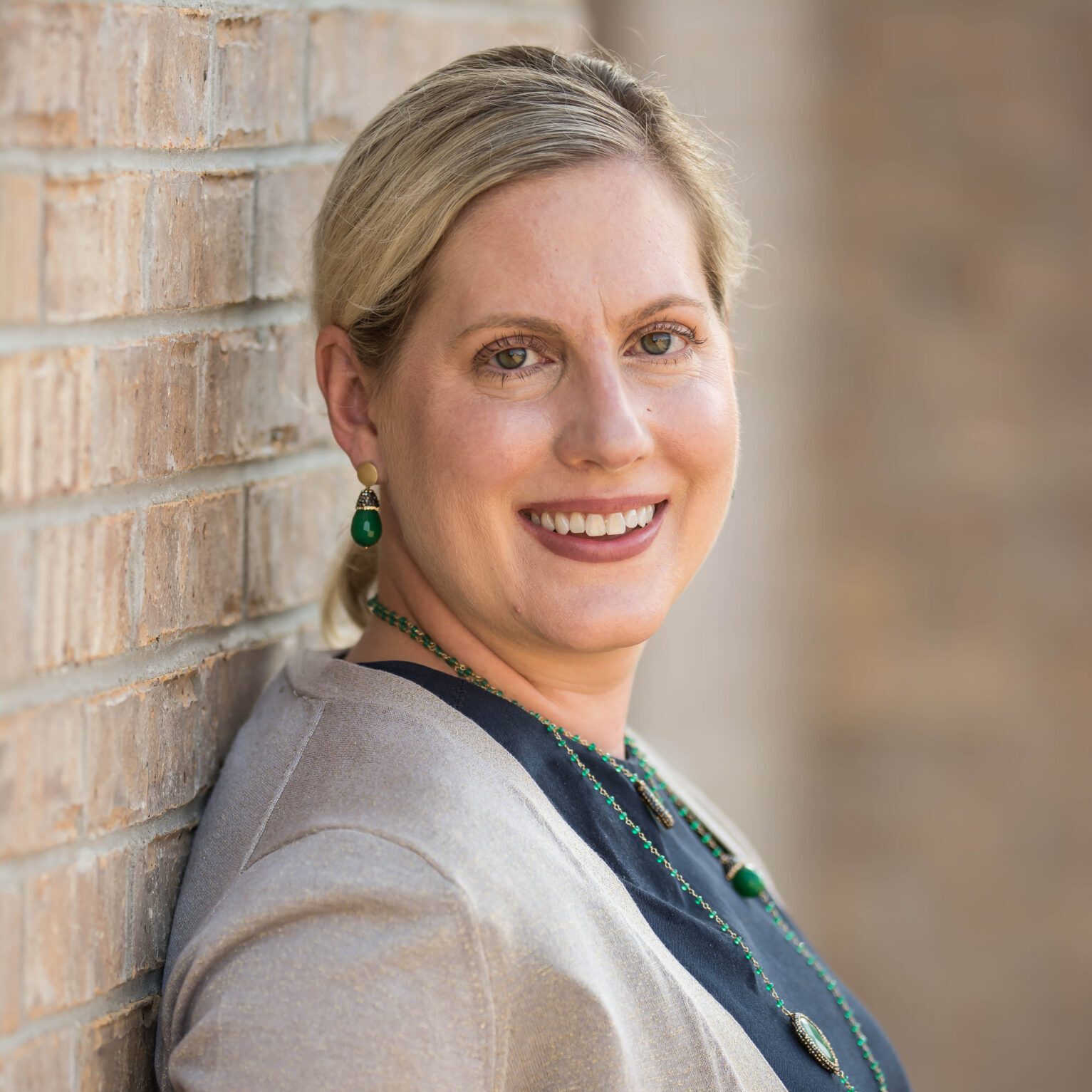 Dr. Julie Melbinger-Wagner, D.D.S.
