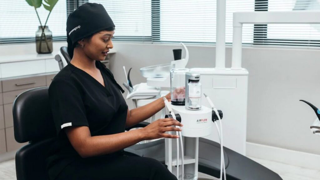 Modern Dentistry: A Smarter Way to Clean Your Teeth