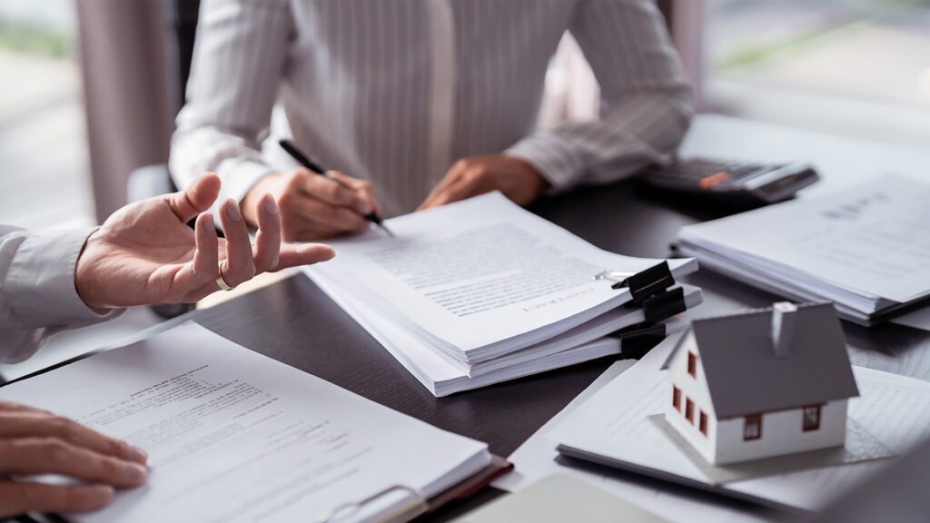 Why Working With a Real Estate Agent Still Matters