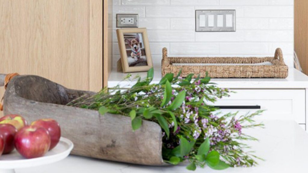 5 Ways to Add Warmth to Your Kitchen Without Renovating