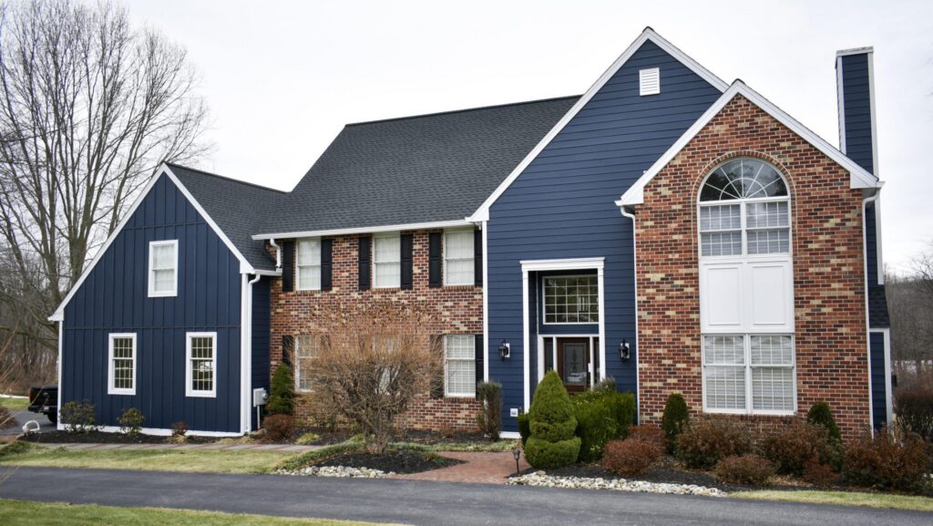 5 Reasons Fiber Cement or Vinyl Siding Could Be the Perfect Upgrade for Your Home