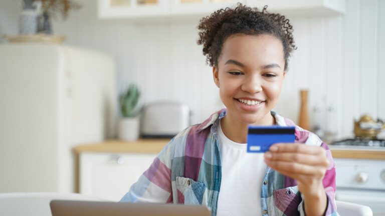 Building Smart Money Habits Early