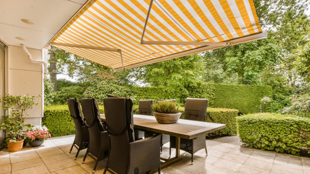 Stay Cooler Outside With the Power of Shade