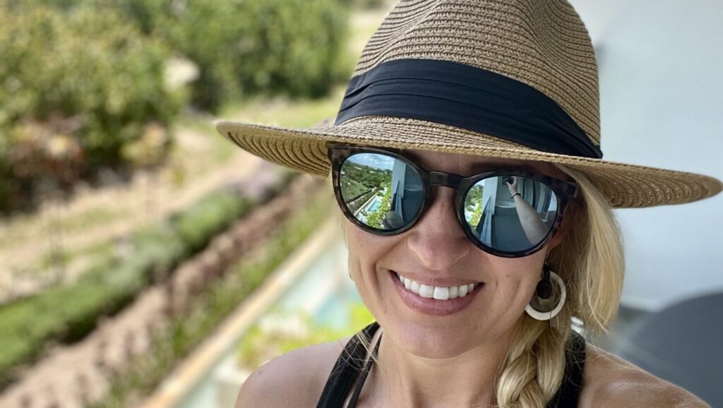 Smile-Ready for Summer: Your Pre-Vacation Dental Checklist