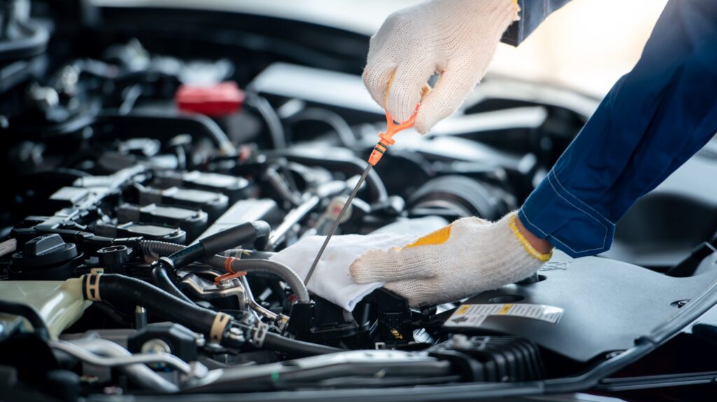 The Transmission Warning Signs Most Drivers Ignore—Until It’s Too Late