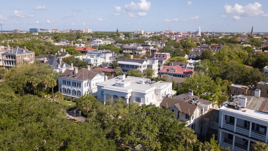 Key Insights Into Luxury Real Estate Marketing Tactics