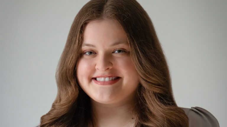 Dr. Mikayla Kemp Joins Towne and Country Eyecare