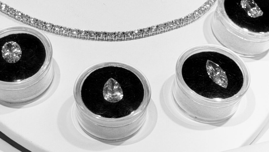 Diamond Buying Guide from Drue Sanders Custom Jewelers
