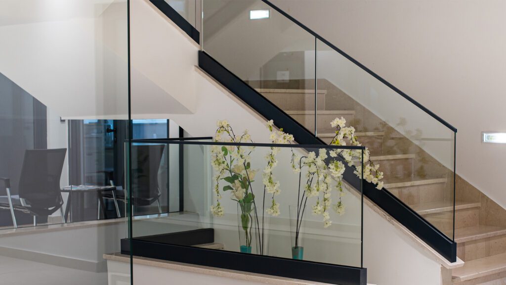 The Strength of the View: A Practical Guide to Modern Glass and Home Safety