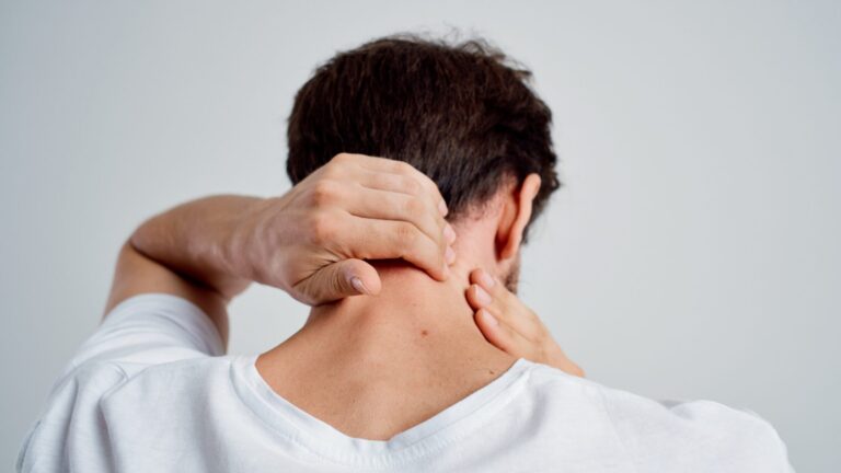 After a Concussion: Why Dizziness, Headaches, and Neck Pain Can Linger—and What to Do Next