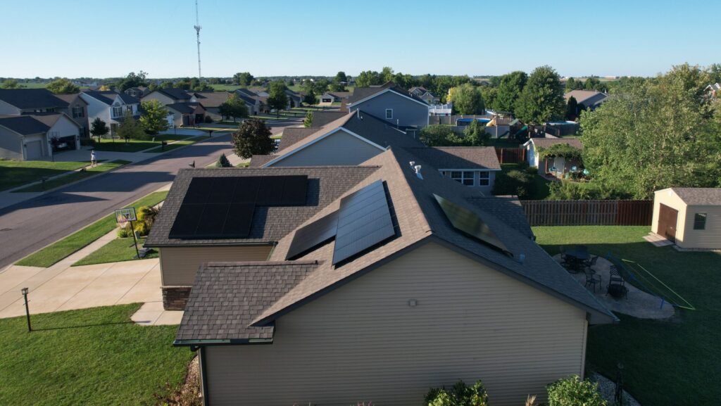 See How Your Neighbors Are Using Sunshine: A Spring Guide to Going Solar in Central Illinois