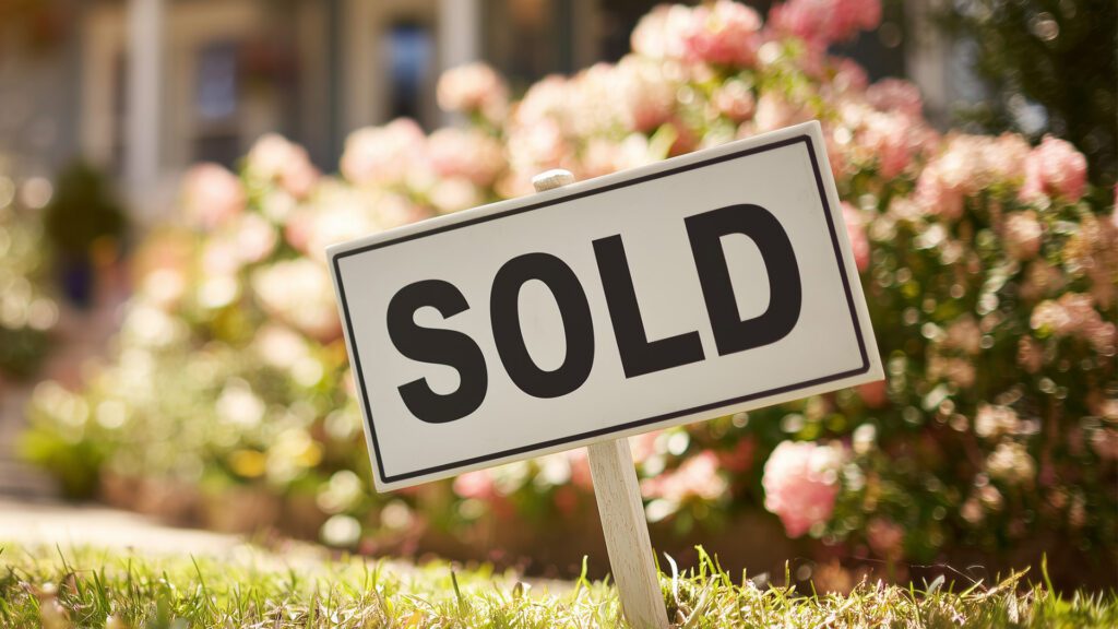 Why Spring Is the Time to Make a Move