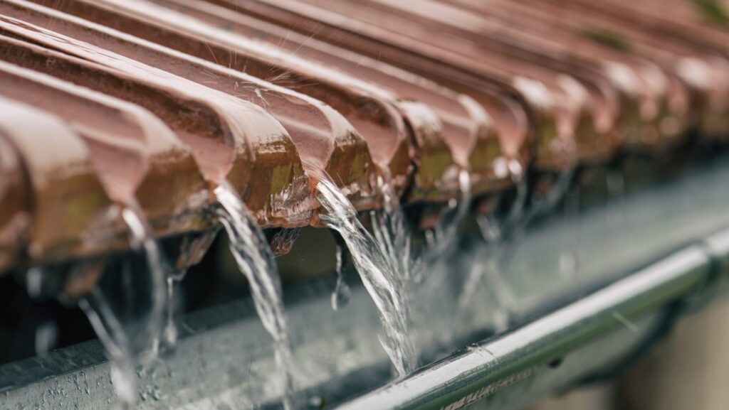 How Wisconsin Seasons Can Impact Your Gutters
