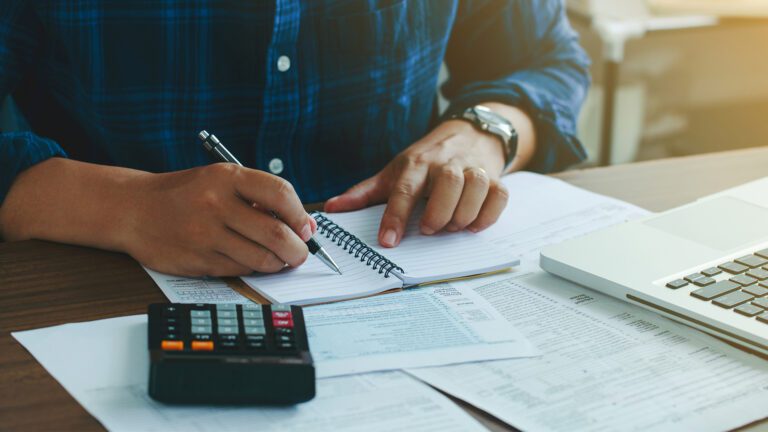 Tax-Loss Harvesting: Turning Market Volatility into Opportunity