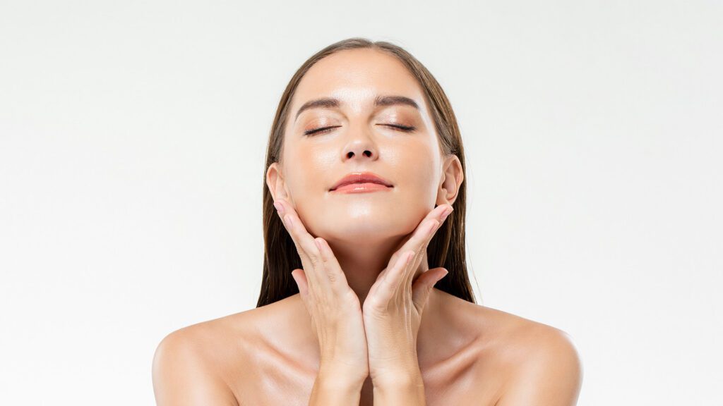 Why Treating the ‘Structure’ of the Face Changes Everything in Aesthetics