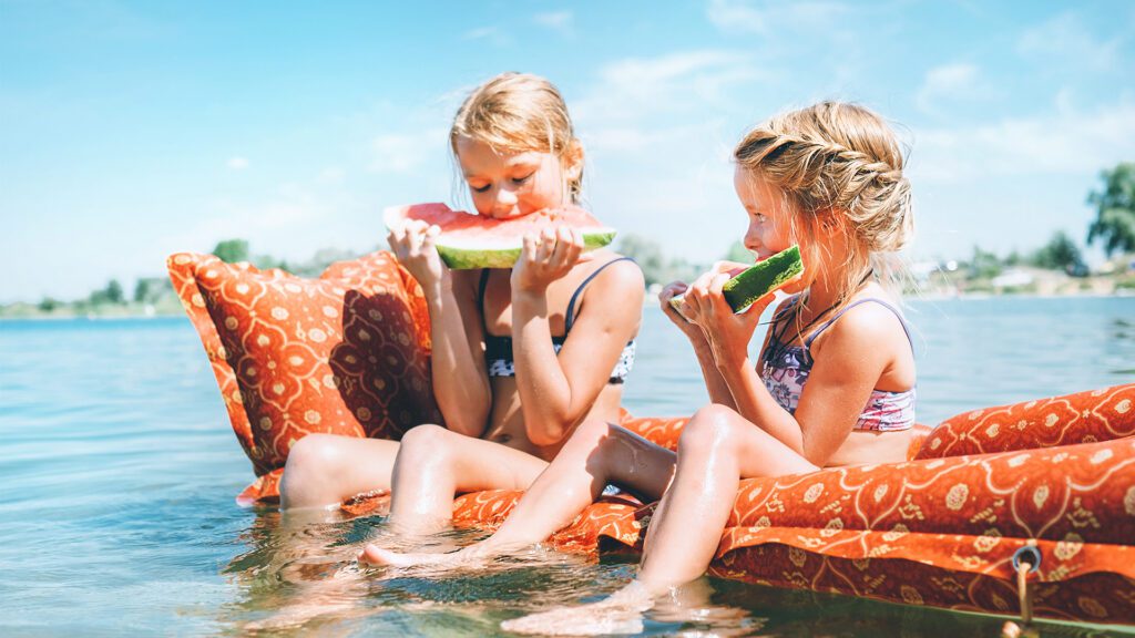 Bright Smiles for Sunny Days: Summer Dental Health Tips
