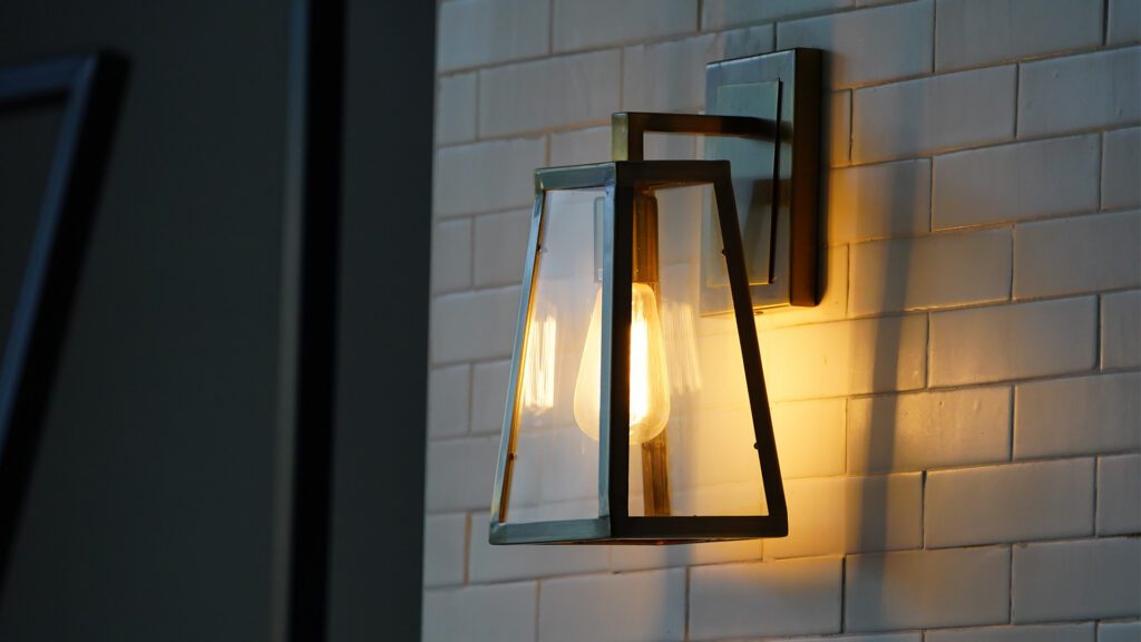 Designing for the Coast: Outdoor Lighting That Lasts