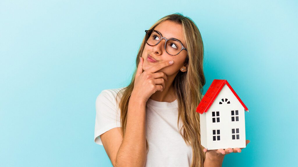 Sell, Refinance, or Stay Put? A Homeowner’s Guide to Choosing the Right Move