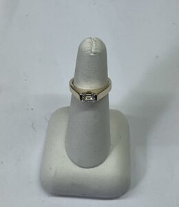 Ross Goldsmith a finished piece of jewelry