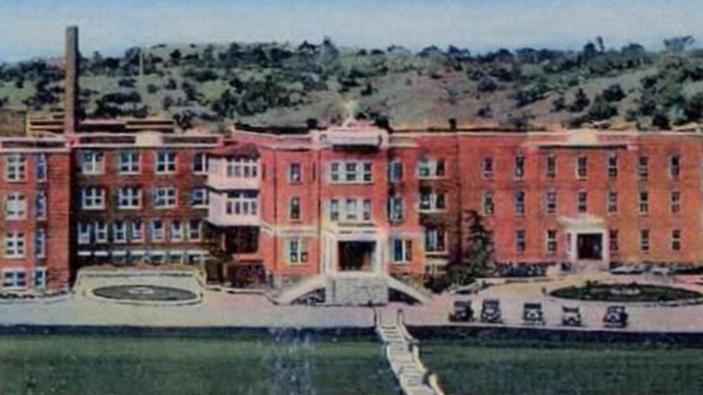 1930 St. Josephs Hospital Dalron Senior Living Inc