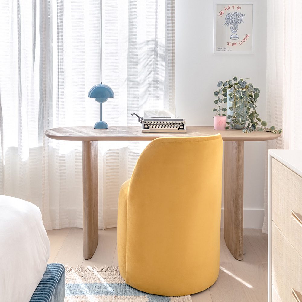 Bedroom desk Studio 790 Interior Design
