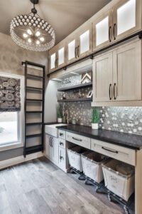 ST LOUIS MUDROOM-Closet Factory (Kalamazoo)