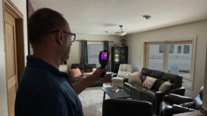 SnapAir owner Walter Marttinen uses thermal imaging technology to uncover hidden comfort and energy-SnapAir