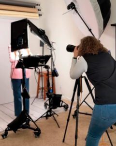 Studio photo-iDeborah Heinlen Photography.