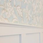 Wallpaper for Kitchens and Bathrooms: Where It Works, Where It Doesn’t, and Why